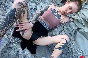 Tattooed Unfocused Fingering Pussy by the Sea - Outdoor