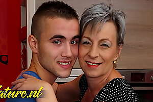 Horny Stepson Always Knows How to Feel sorry His Step Mom Happy!