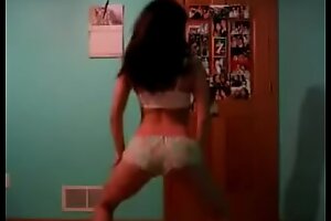 Ass Shaking Sexy Booty Dance -