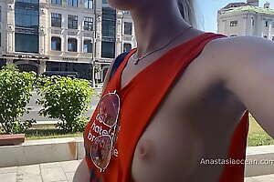 Flashing boobs in the city. Public