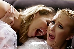 Chap-fallen golden-haired lesbos samantha rone added to mia malkova