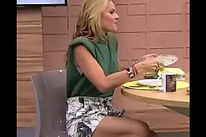 Carol Minhoto - Você Bonita - Que Pernas!!! (28.05.21)