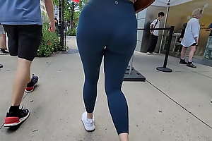 Of the first water Up to the eyes leggings wow!!